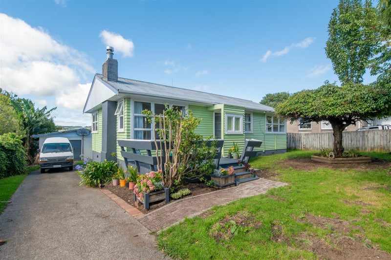 32 Turner Drive, Western Heights, Rotorua - Carousel 1