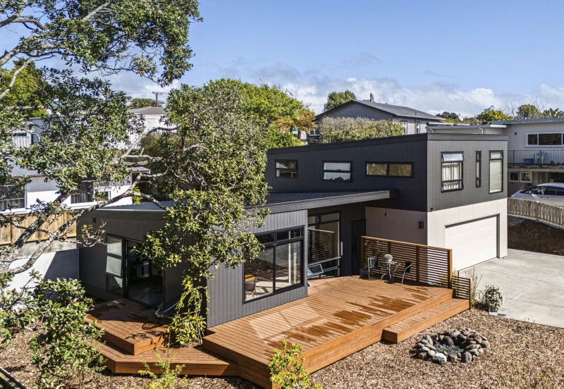 23A Mill Road, Lower Vogeltown, New Plymouth - Carousel 1