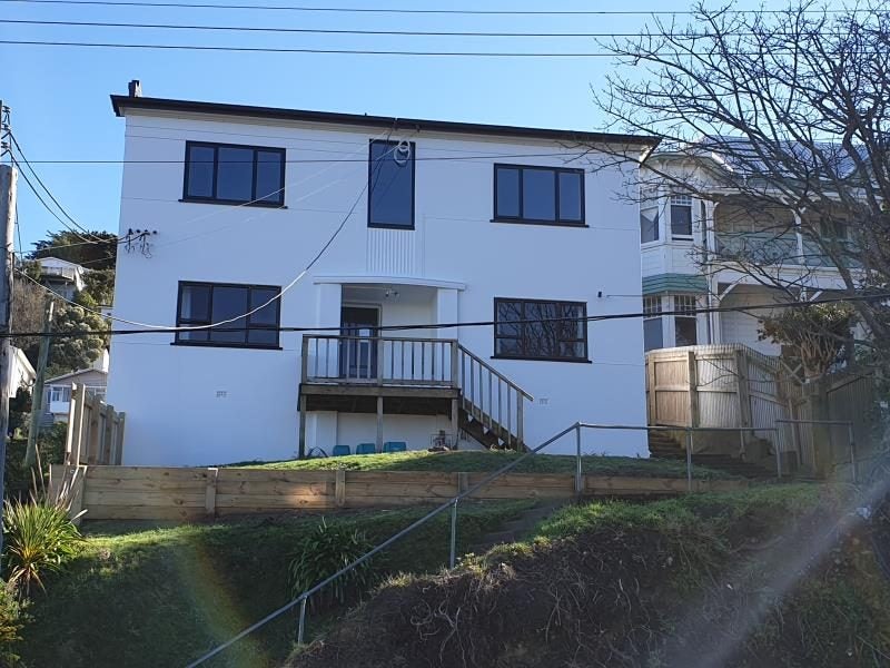 2/116 Hataitai Road, Hataitai, Wellington - Carousel 2