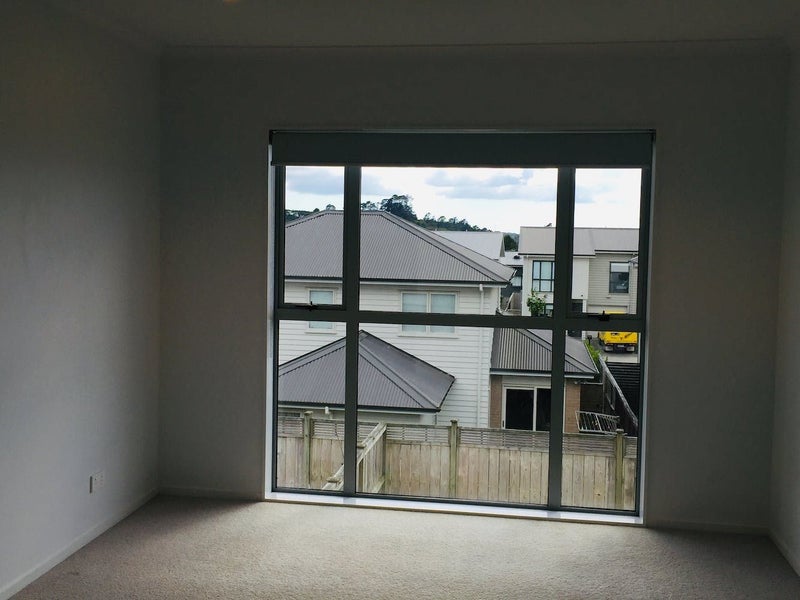 31 Forbes McCammon Drive, Swanson, Auckland - Carousel 30