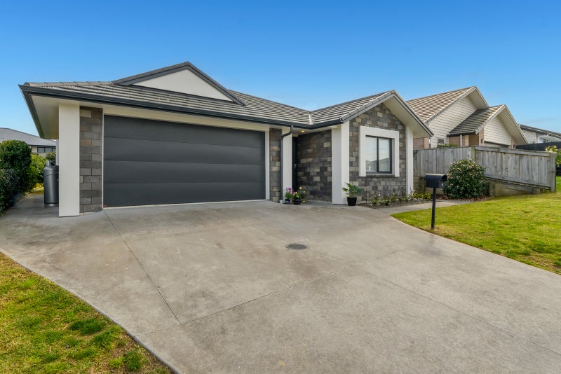 6 Penetaka Heights, Pyes Pa, Tauranga - Carousel 2