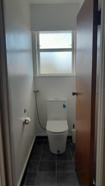 2/210 Sunnynook Road, Tōtara Vale, Auckland - Carousel 17