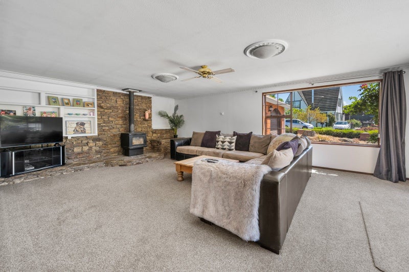 5 Hart Place, Bridge Hill, Alexandra - Carousel 2