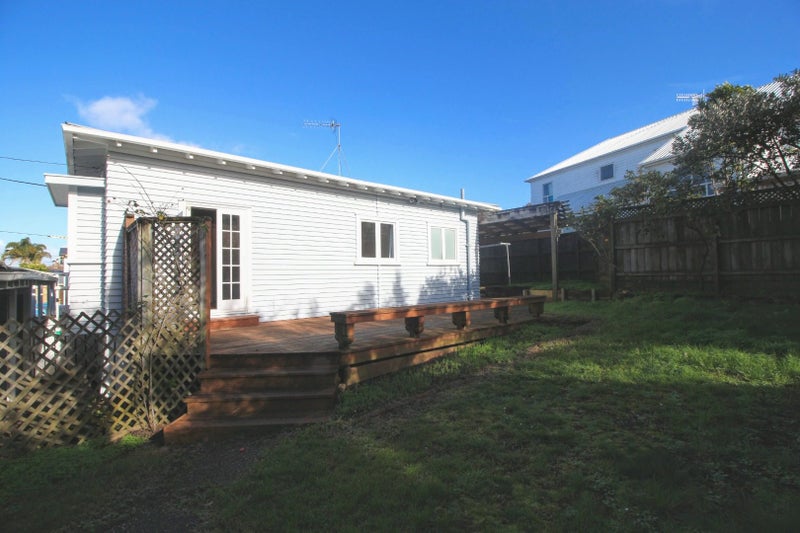21A Nile Road, Milford, Auckland - Carousel 2