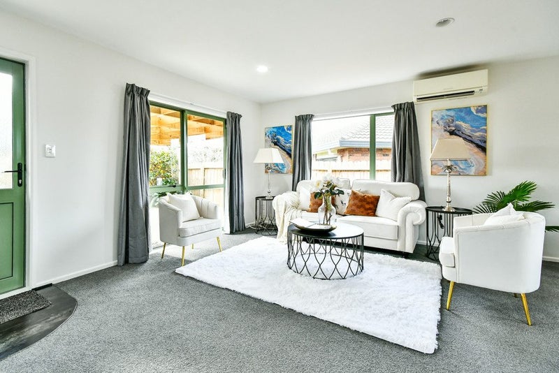 7A Carnoustie Drive, Wattle Downs, Auckland - Carousel 2