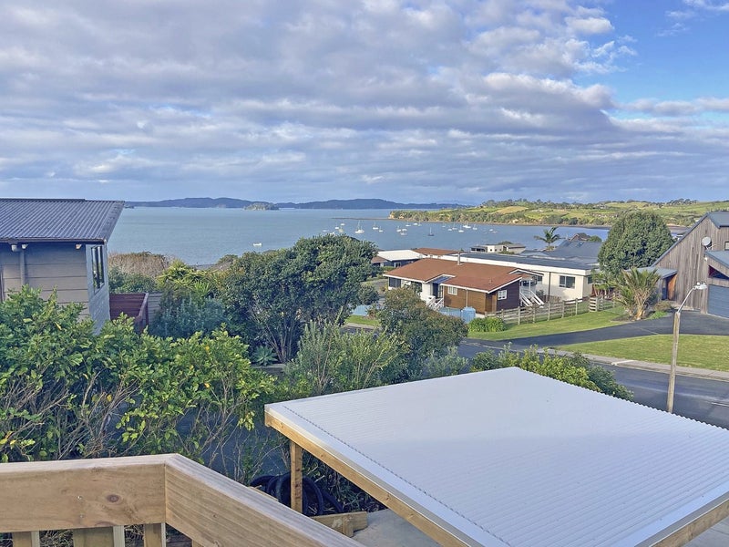 3 Mariners Grove, Algies Bay, Warkworth - Carousel 1