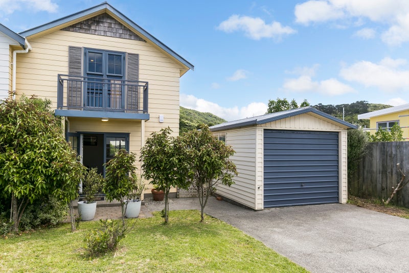 1/11 Marjory Close, Broadmeadows, Wellington - Carousel 1