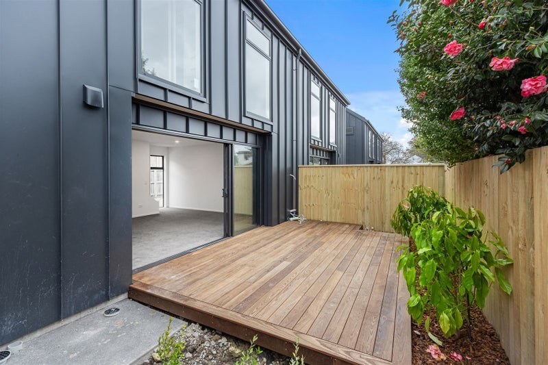 2/59 Thackeray Place, Waltham, Christchurch - Carousel 2