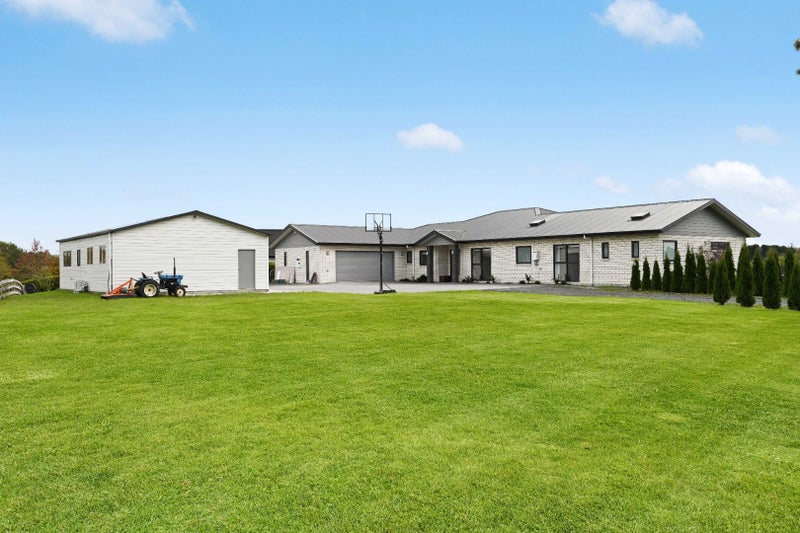 233A Raynes Road, Rukuhia, Hamilton - Carousel 1