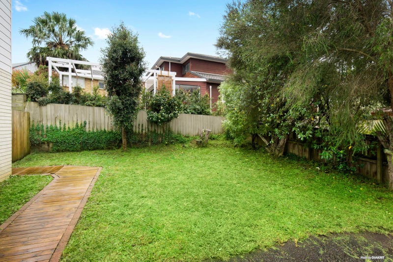 17A Arirang Rise, Pinehill, Auckland - Carousel 2