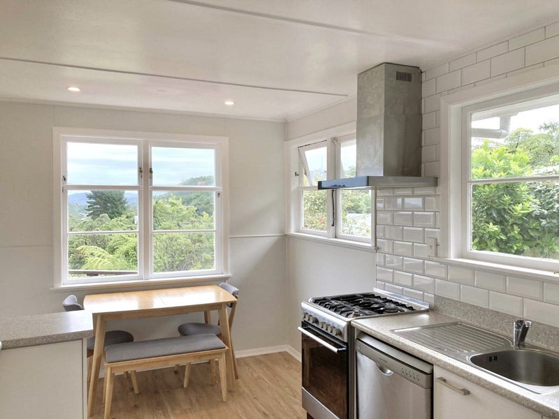 110 Ruskin Road, Newlands, Wellington - Carousel 2