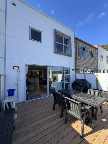 9 Saddleback Gr, Karori, Wellington - Carousel 23