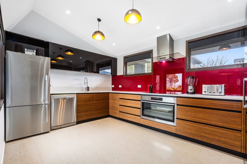 16 Jubilee Road, Khandallah, Wellington - Carousel 2