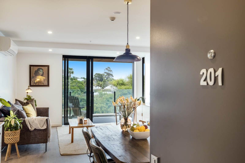 201/8 Central Road, Kingsland, Auckland - Carousel 2