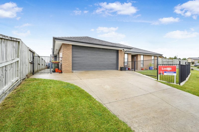 3 Patatee Terrace, Baverstock, Hamilton - Carousel 1