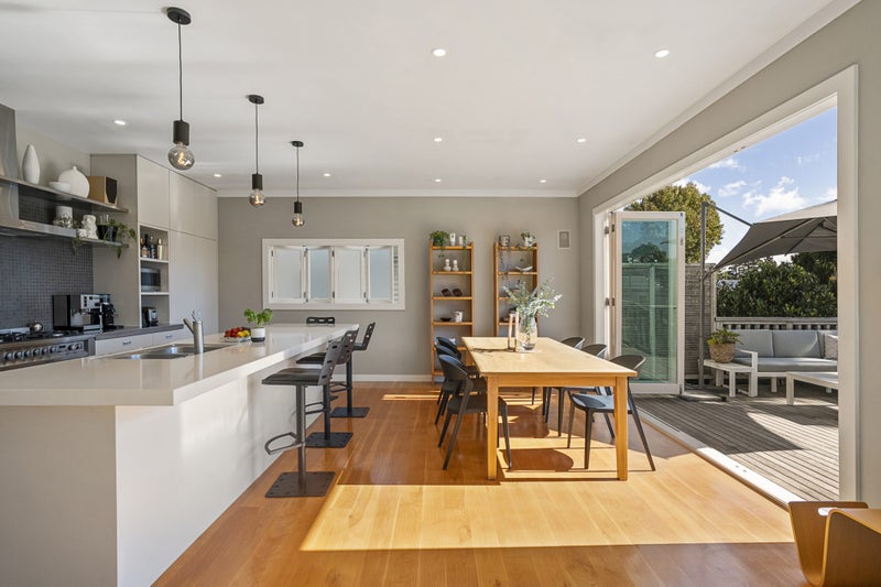 41 Margaret Avenue, Mount Albert, Auckland - Carousel 2
