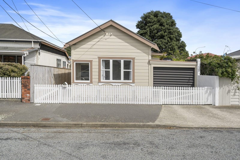 20 Adelaide Street, Petone, Lower Hutt - Carousel 20