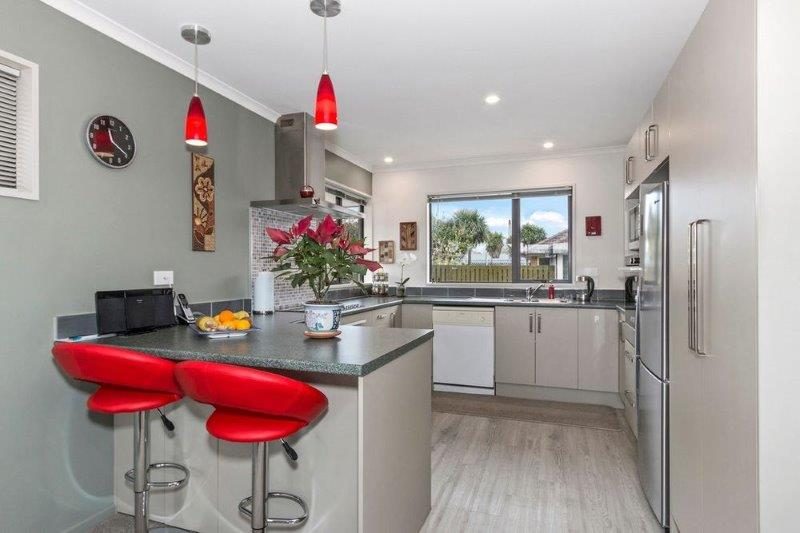 1/114 Warden Street, Richmond, Christchurch - Carousel 2