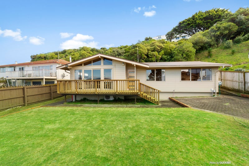 103 Akaroa Drive, Maupuia, Wellington - Carousel 1