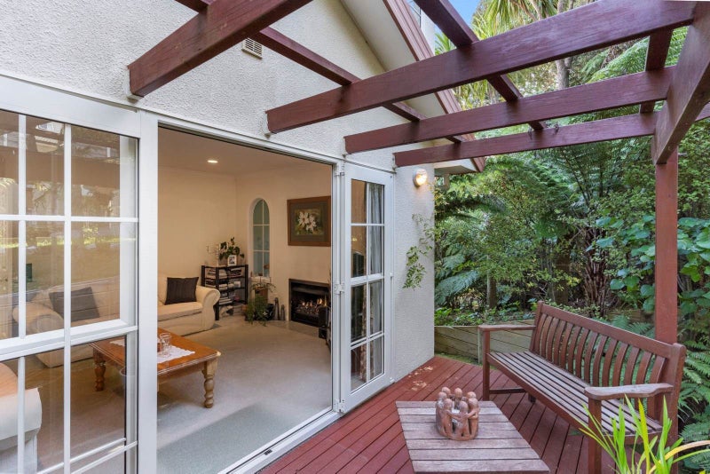 1/18 Aldersgate Road, Hillsborough, Auckland - Carousel 27