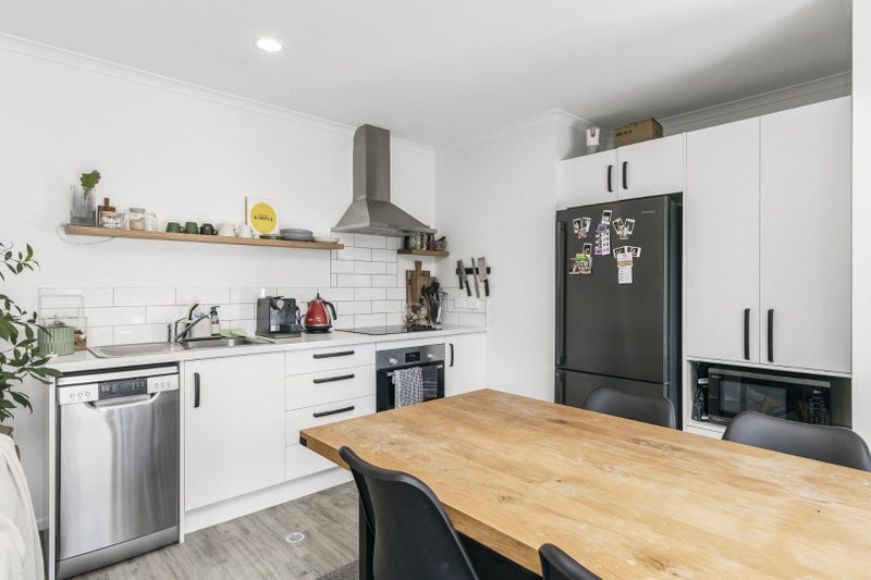 7/26 Garnett Avenue, Forest Lake, Hamilton - Carousel 2