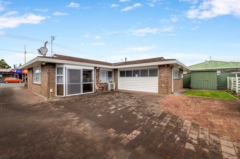 1/36 Tukapa Street, Westown, New Plymouth - Carousel 25