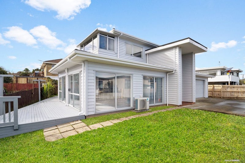 46A Redoubt Road, Goodwood Heights, Auckland - Carousel 2