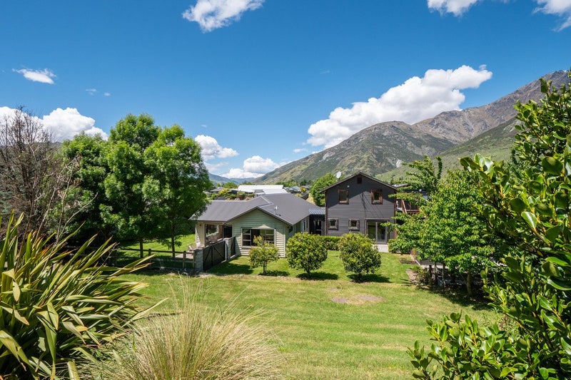 32 Quill Street, Lake Hayes, Queenstown - Carousel 1