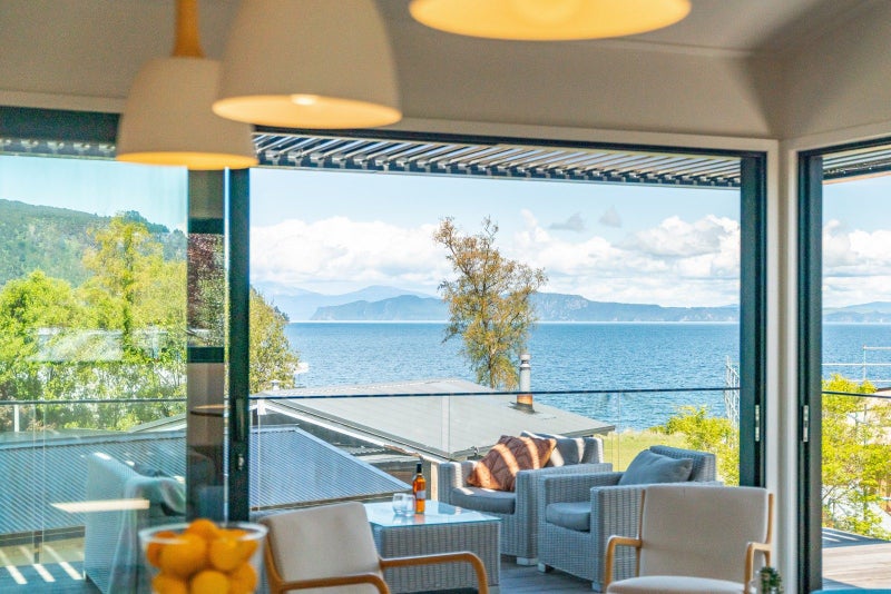 2 Nisbet Terrace, Kinloch, Taupō - Carousel 1