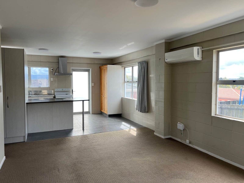 270 Great North Road, Henderson, Auckland - Carousel 2
