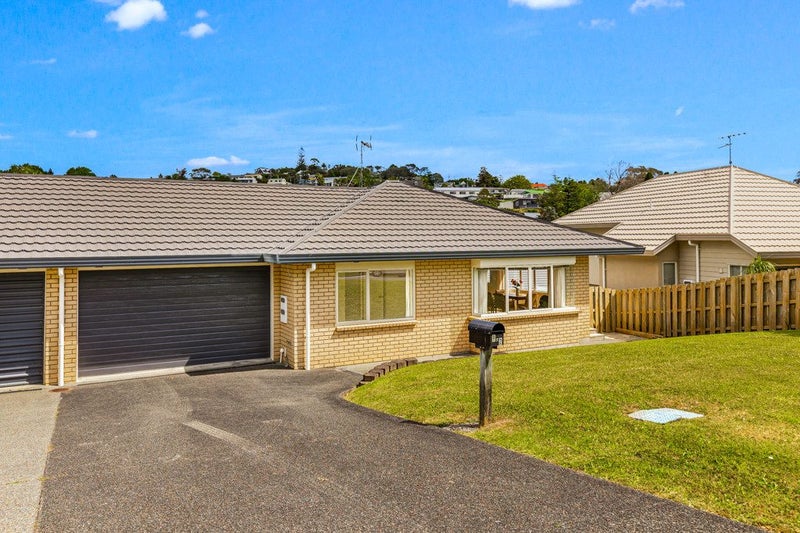 2/9 Mably Court, Stanmore Bay, Whangaparaoa - Carousel 2