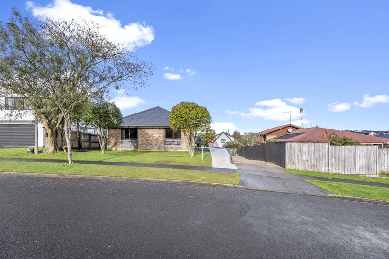 53 Lansdowne Crescent, Glenview, Hamilton - Carousel 21