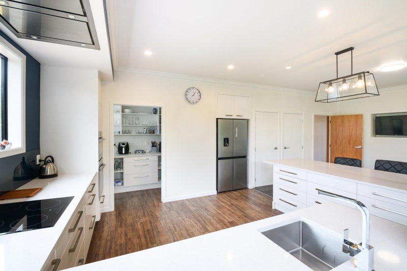 9 Awatea Terrace, Hokowhitu, Palmerston North - Carousel 2