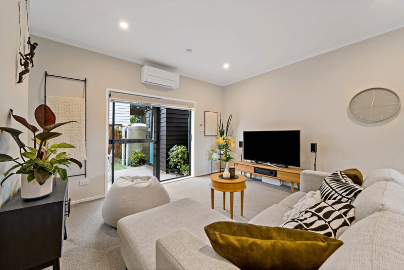 17 Mapou Road, Hobsonville, Auckland - Carousel 2