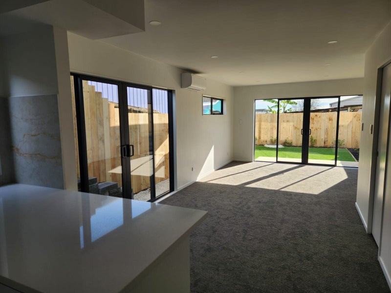 347 Roscommon Road, Clendon Park, Auckland - Carousel 2