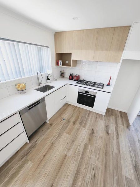 1B Mount Albert Road, Mount Albert, Auckland - Carousel 2