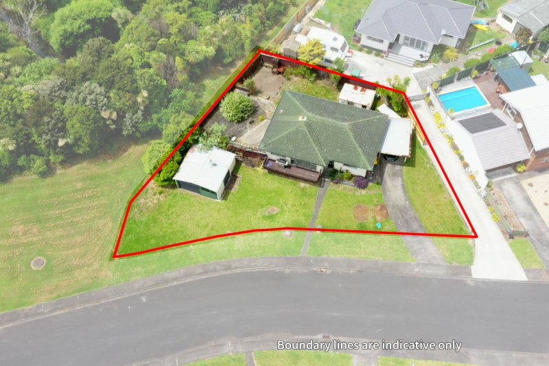 19 Serwayne Place, Sunnyvale, Auckland - Carousel 1