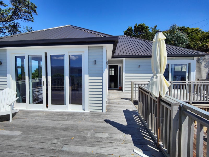 65 Seatoun Heights Road, Seatoun, Wellington - Carousel 1