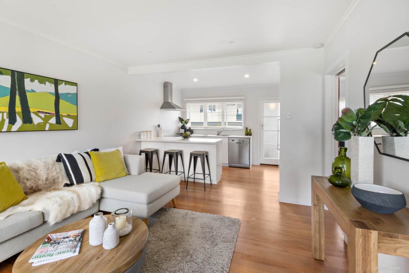 4/19 Ellen Avenue, Hillcrest, Auckland - Carousel 1