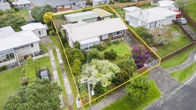 20 Putini Road, Mangere Bridge, Manukau - Carousel 1