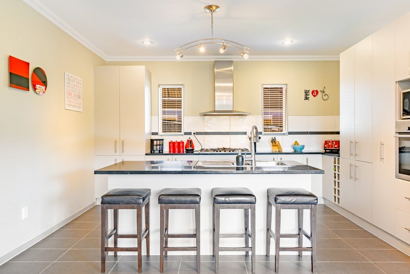 11 Percy Kinsman Crescent, Riverstone Terraces, Upper Hutt - Carousel 26