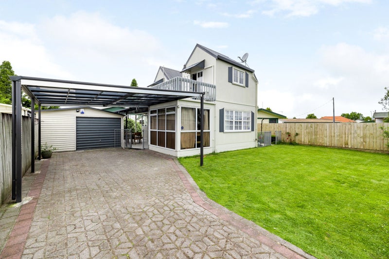 1B Oak Avenue, Nawton, Hamilton - Carousel 2