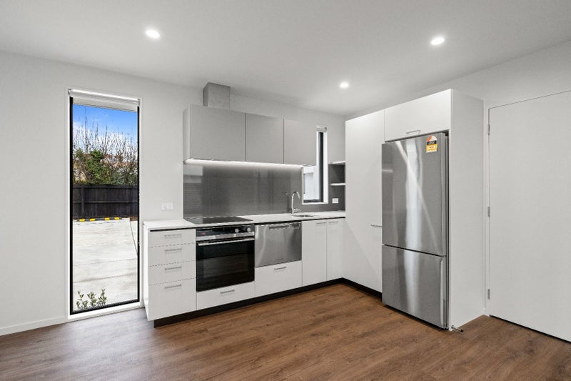 7/43 New Brighton Road, Shirley, Christchurch - Carousel 2