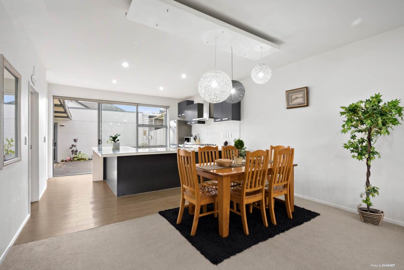 36 Kauri Drive, Takanini, Auckland - Carousel 2