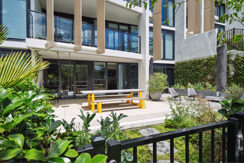 G01/8 Kingsland Terrace, Kingsland, Auckland - Carousel 1