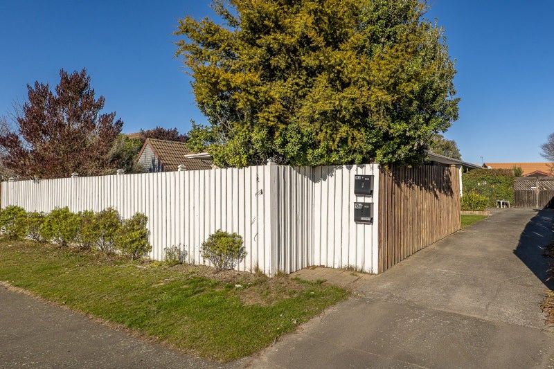 1/18 Gibson Drive, Hornby, Christchurch - Carousel 20