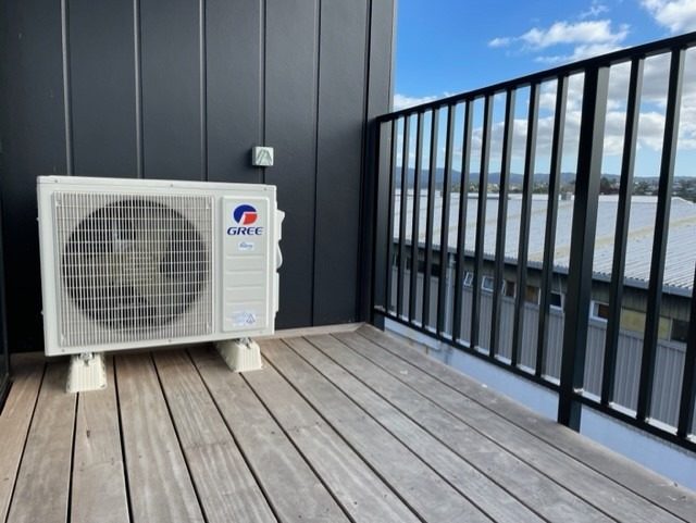 202/28C Eileen Newey Place, Henderson, Auckland - Carousel 9