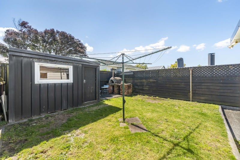 11 Beach Street, Petone, Lower Hutt - Carousel 25