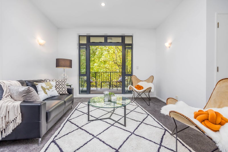 2H/23 Upper Queen Street, Newton, Auckland - Carousel 1