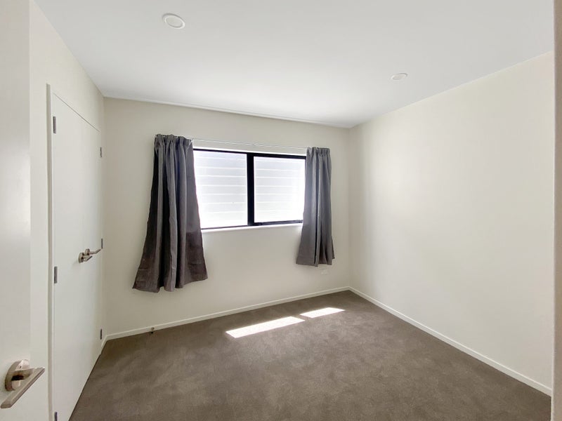 1/535 Swanson Road, Ranui, Auckland - Carousel 23
